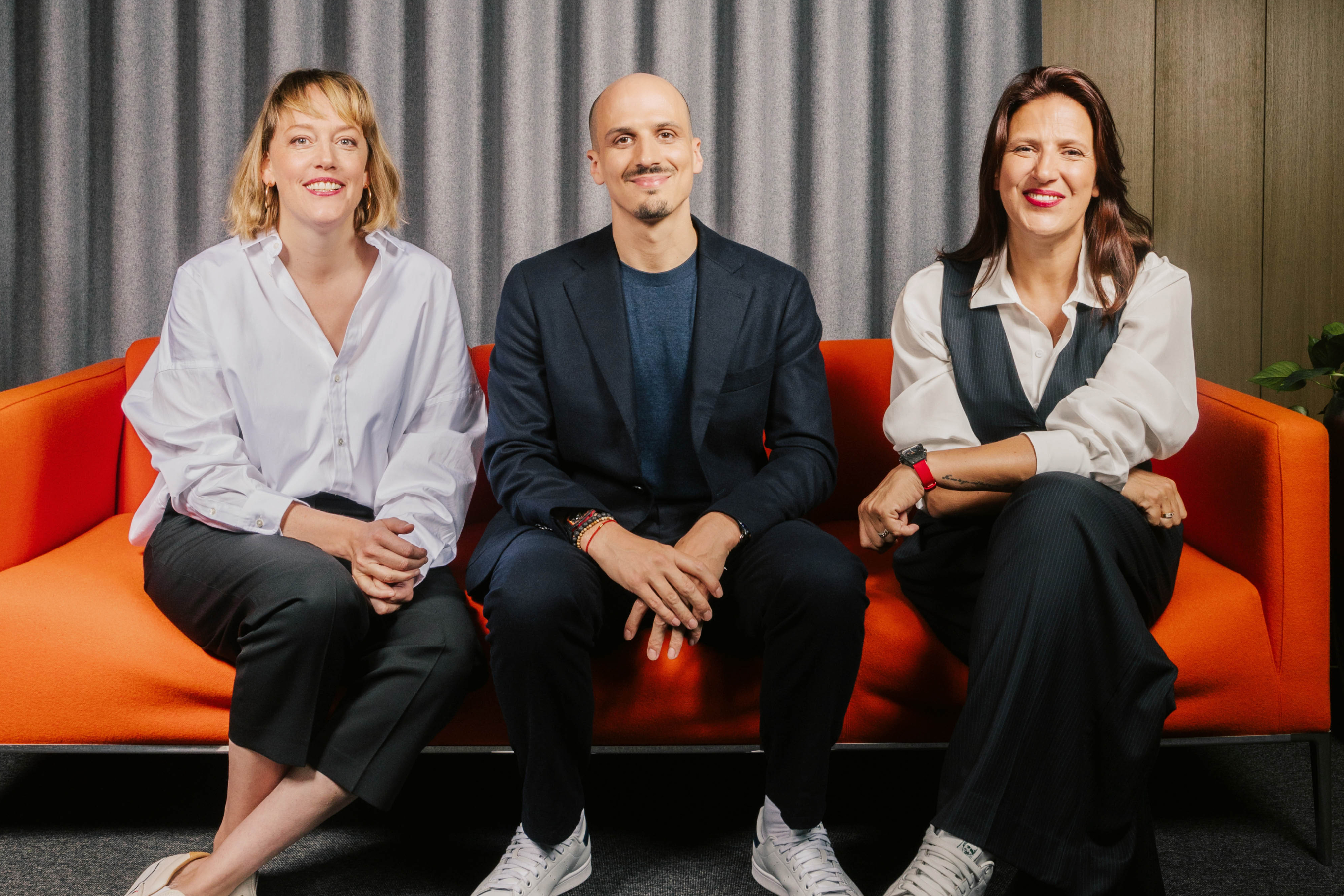 RICHARD MILLE 的团队本身就是一个大家庭，左起分别为创意与发展总监 Cécile Guenat、Alexandre Mille，以及品牌与合作关系总监 Amanda Mille。