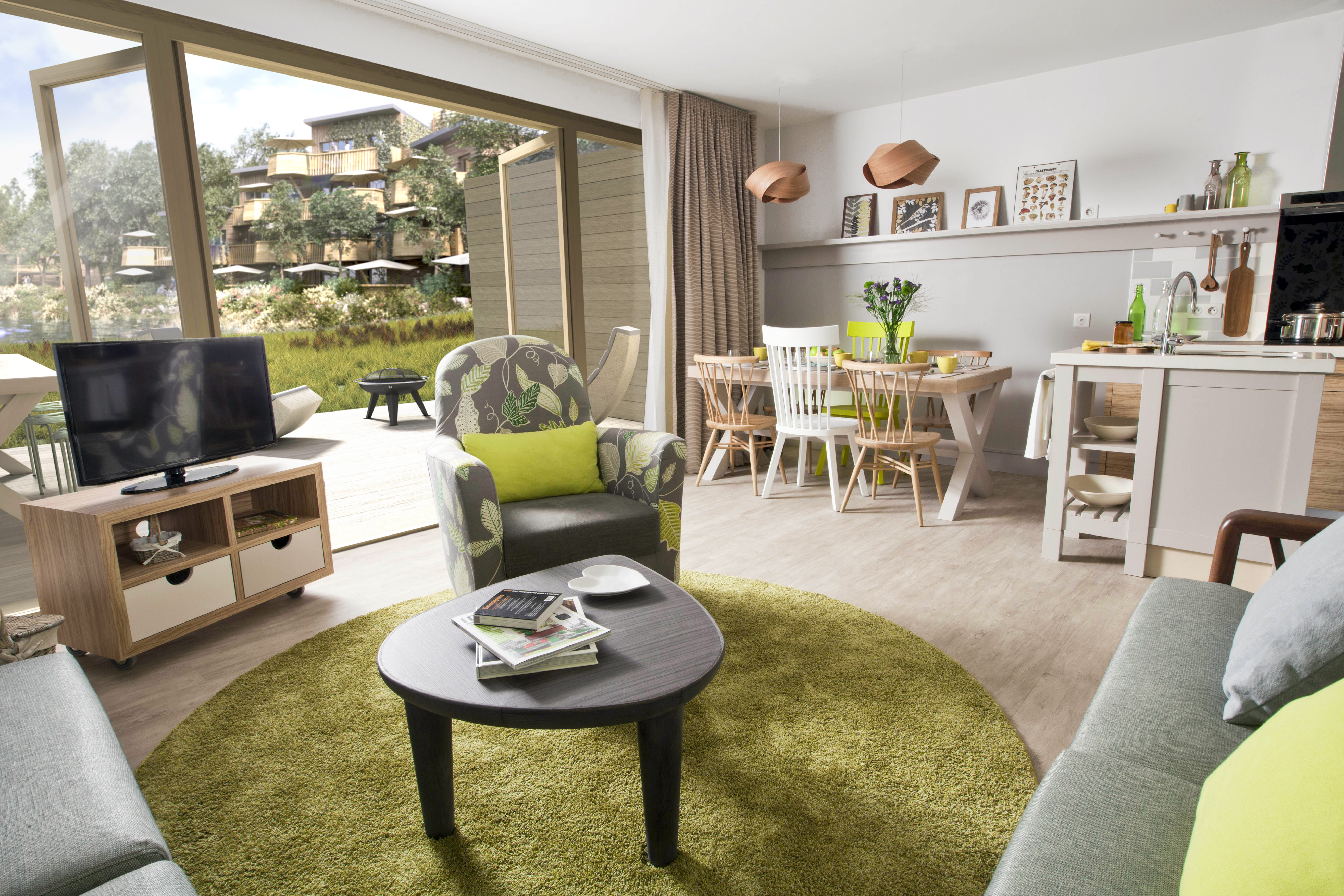 2018 年的旅遊趨勢是「鄉村假期的回歸」， PVCP 集團希望房客打開窗外就有青蔥樹木與草地可以欣賞之外，在室內設計規劃上也把綠意邀請進入屋內，達到內外合一的平衡自然。