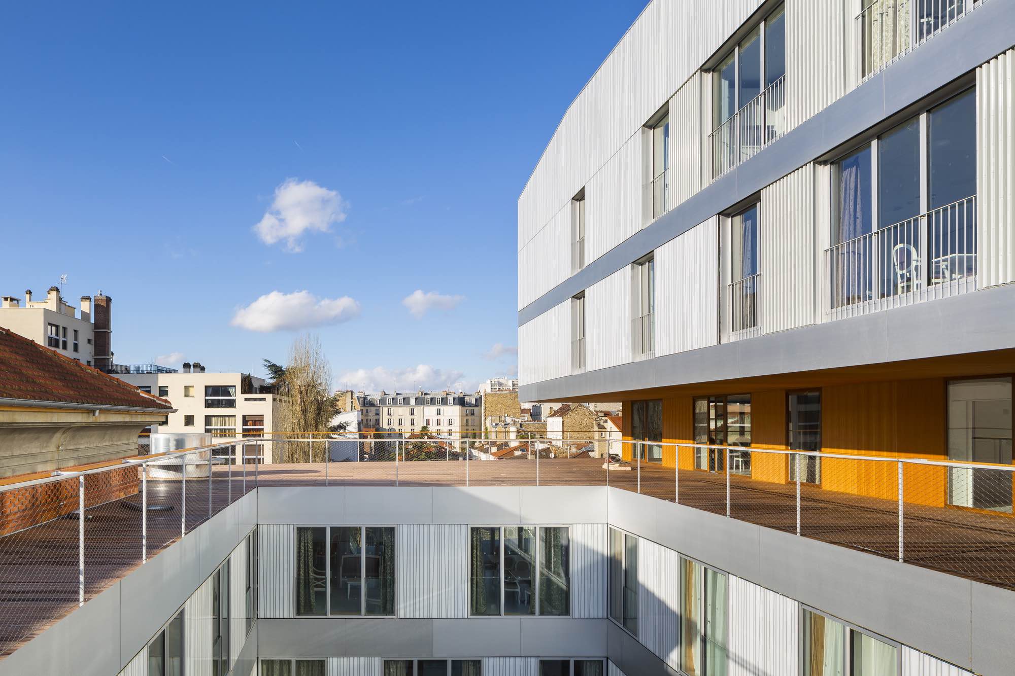 SENIORS VILLAGE: Paris 退居天堂 - 巴黎14区 | 老有所养，幼有所依