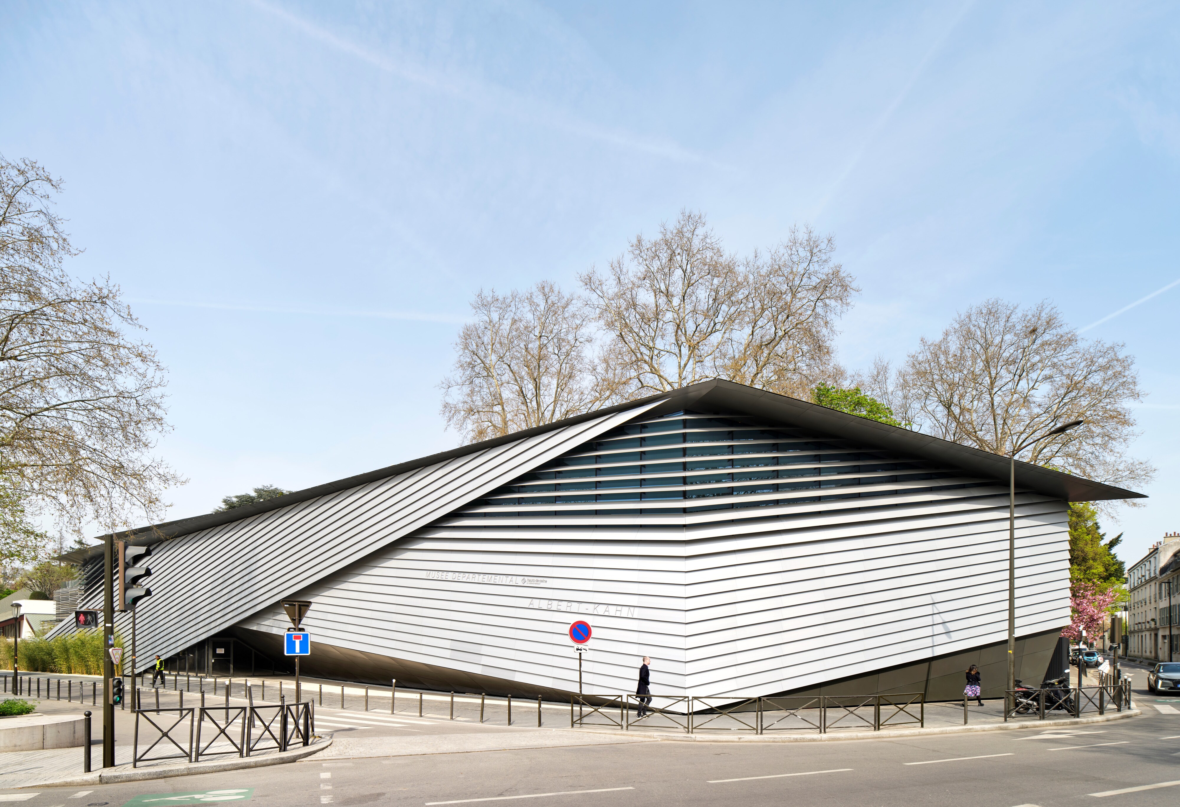 EXPLORING NEW PUBLIC SPACE : Albert Kahn Museum 探索新公共空間能量  - 展覽空間與花園相融合