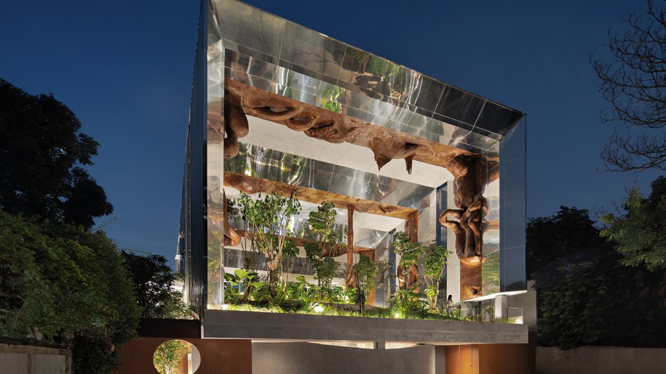 全球風格餐飲設計 - 立體畫框中的咖啡花園