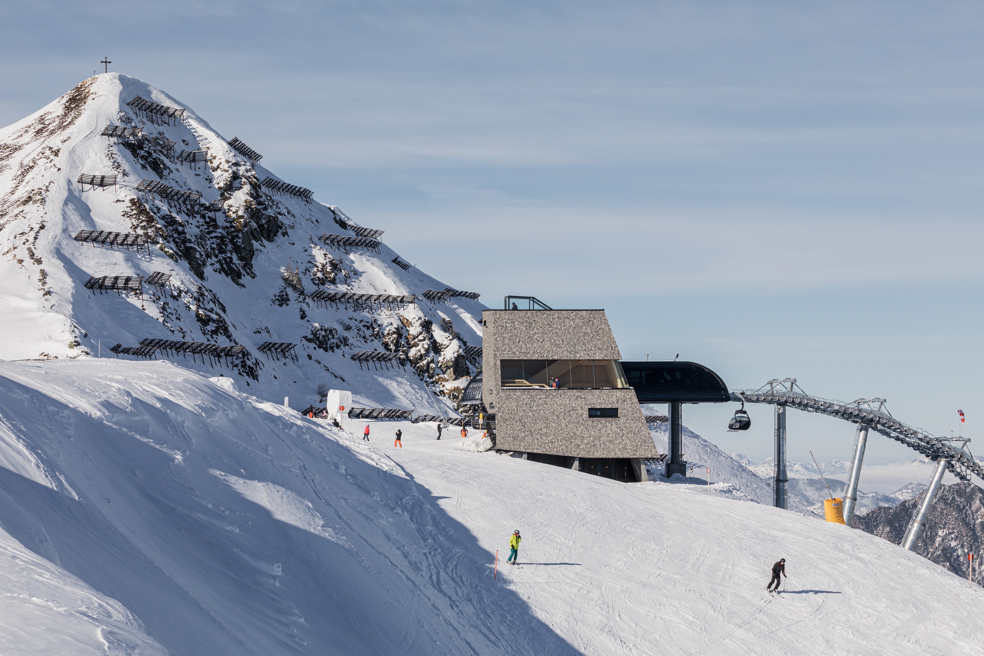 EXPLORING NEW PUBLIC SPACE : Top of Alpbachtal 探索新公共空间能量  - 登至山岭与群山对话