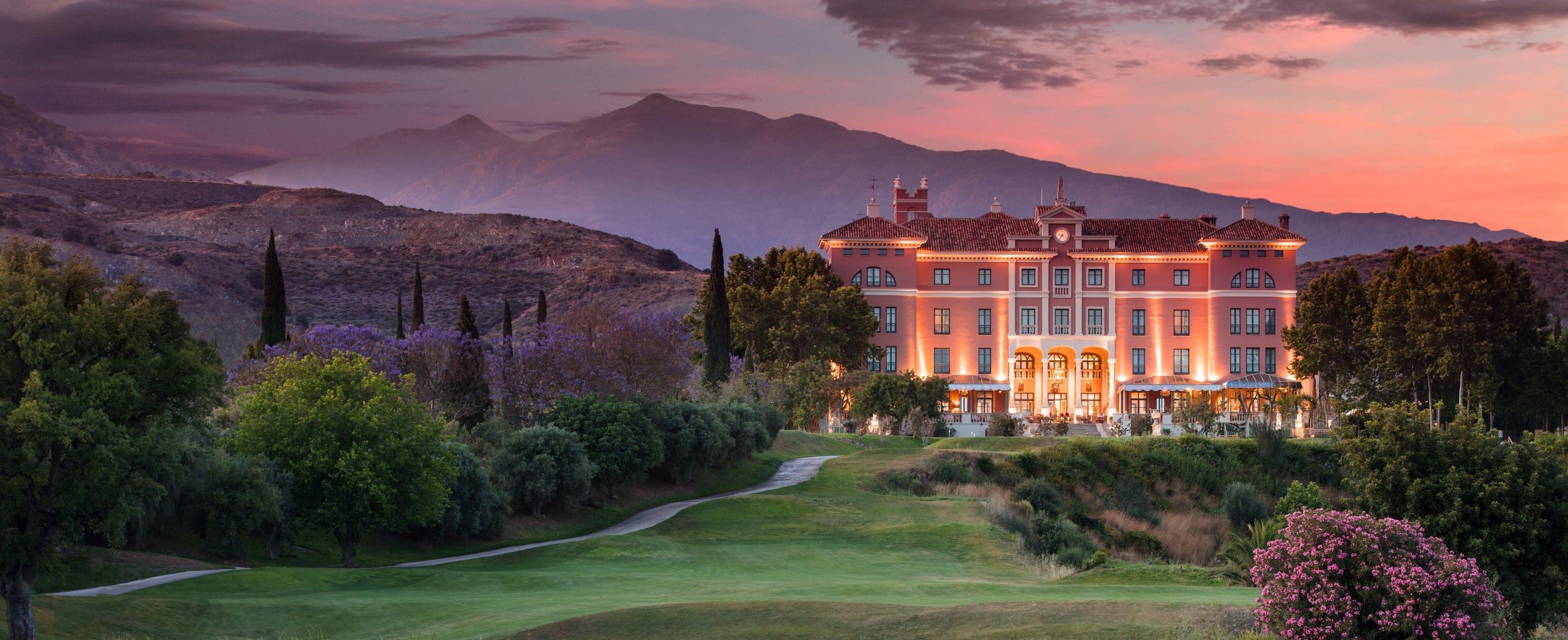 LUXURY ESCAPES LAUNCH IN 2019: ANANTARA VILLA PADIERNA PALACE 假期中，预见奢华 - 富豪最爱地中海假期