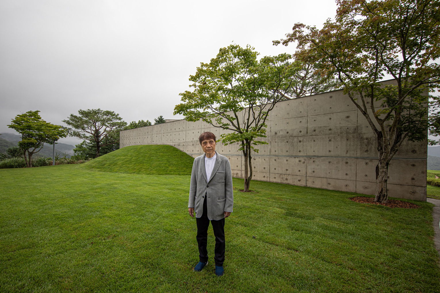 全新建造的 Space of Light 冥想空間，就坐落在靠近 Museum SAN 入口的雕塑花園裡。