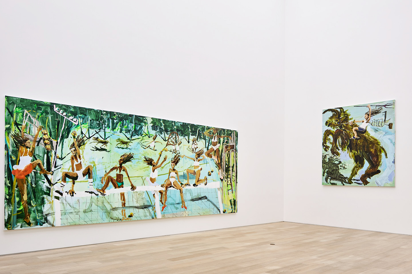 藝術氣息洋溢的城市如哥本哈根 Nikolaj Kunsthal 、柏林 Duve 、紐約 Y Gallery 都曾出展過她的作品， 去年位於韓國首爾的 FOUNDRY 也注意到這位以堅定眼光關注女性議題的藝術家。