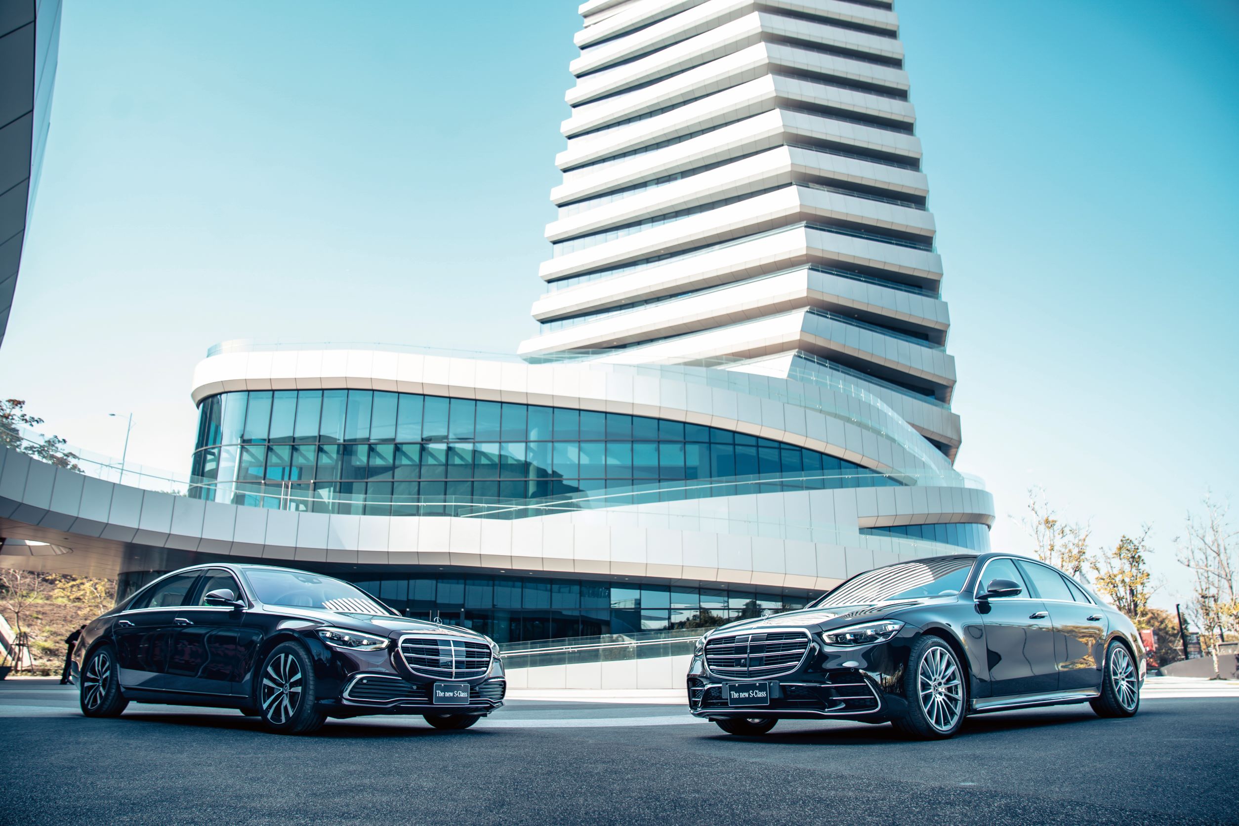 THE ULTIMATE HIGH TECH & LUXURY,THE NEW S-CLASS 科技豪华 无上至尊