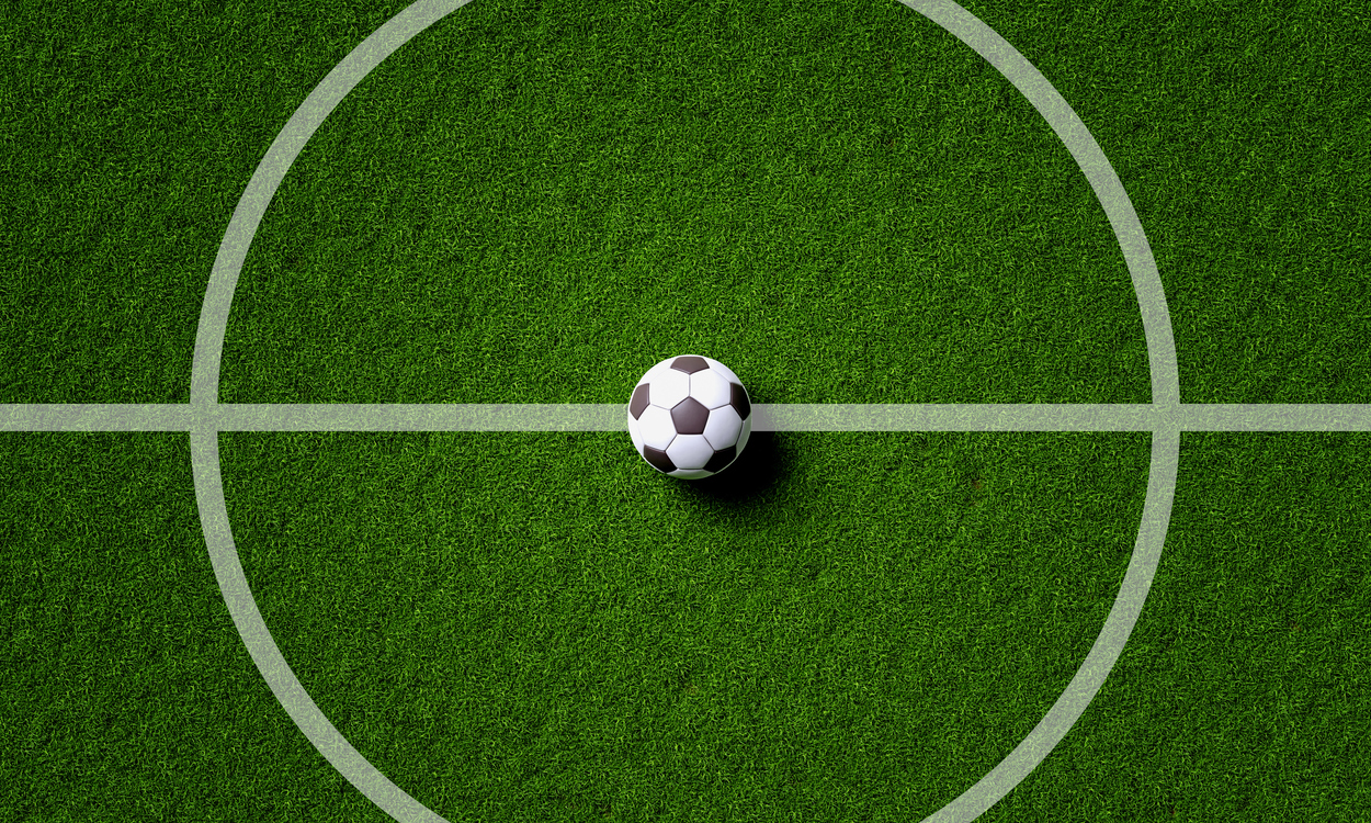 THE POLITICS & ECONOMICS OF FOOTBALL CLUBS & WORLD CUP 足球俱乐部与世界杯的政治及经济学