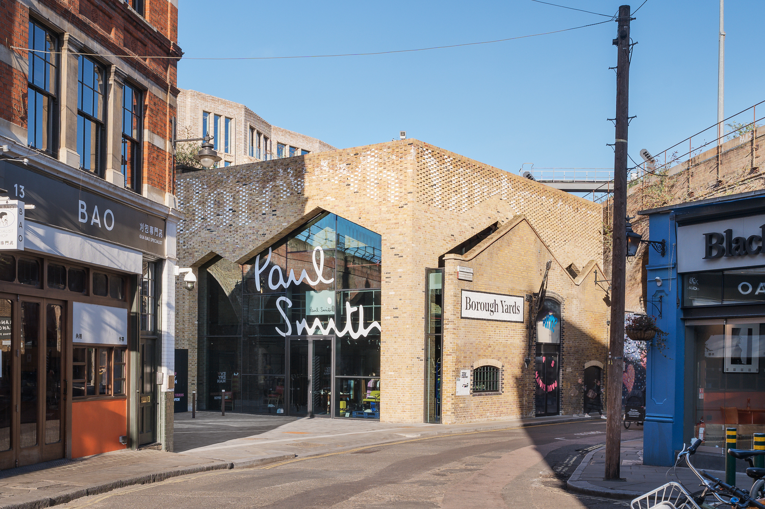 英国时尚品牌 Paul Smith，是率先入驻 Borough Yards 的代表品牌之一。