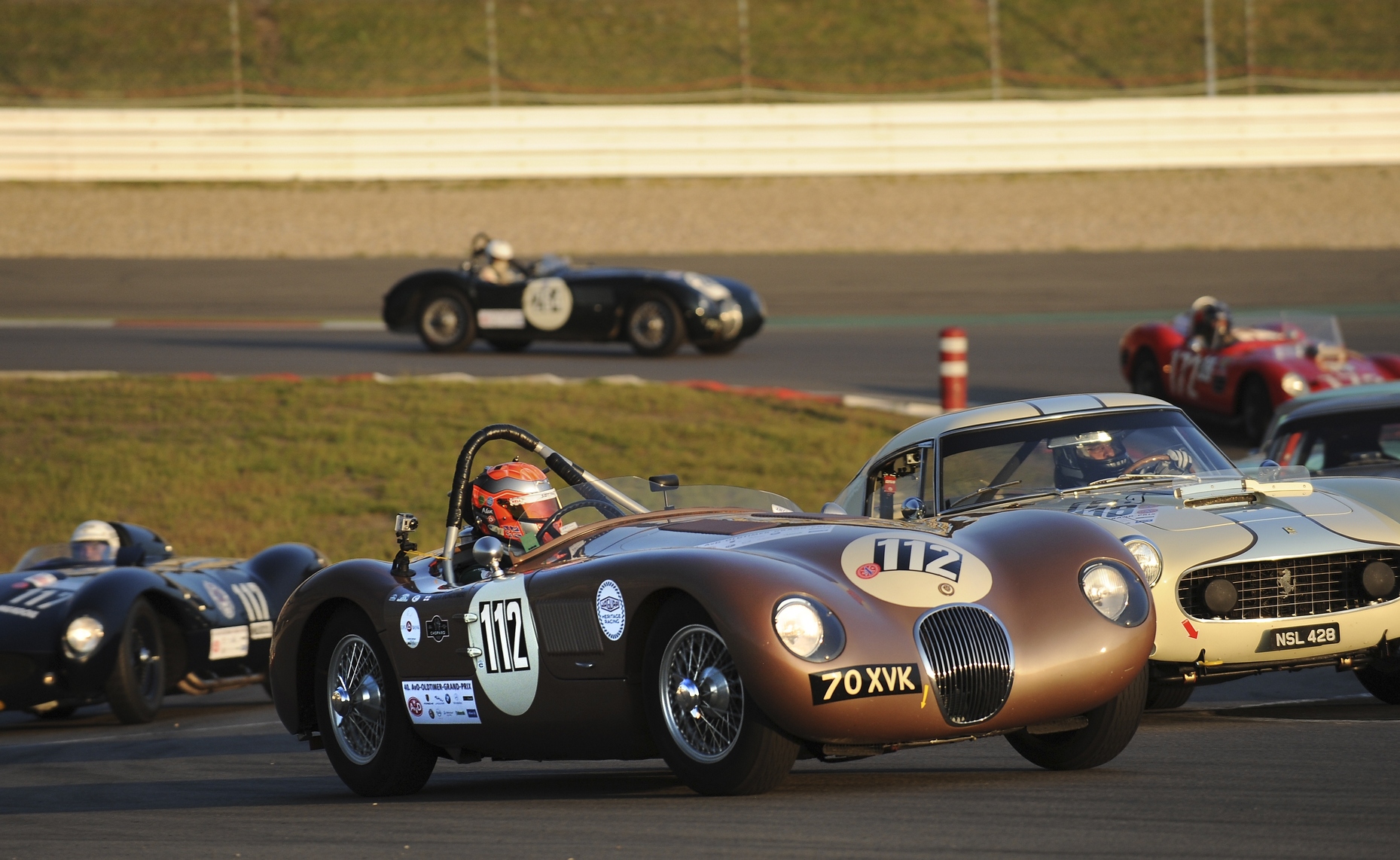 精彩的古典車活動，總能吸引來自世界各地的玩家，在現場重現昔時美好時光。