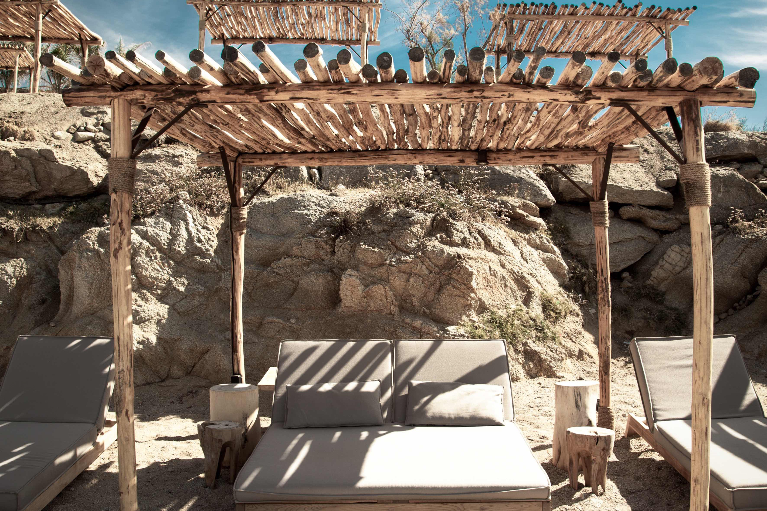 Mykonos vacation 崇尚天然的設計旅店 | INHERITAGE 世代典傳