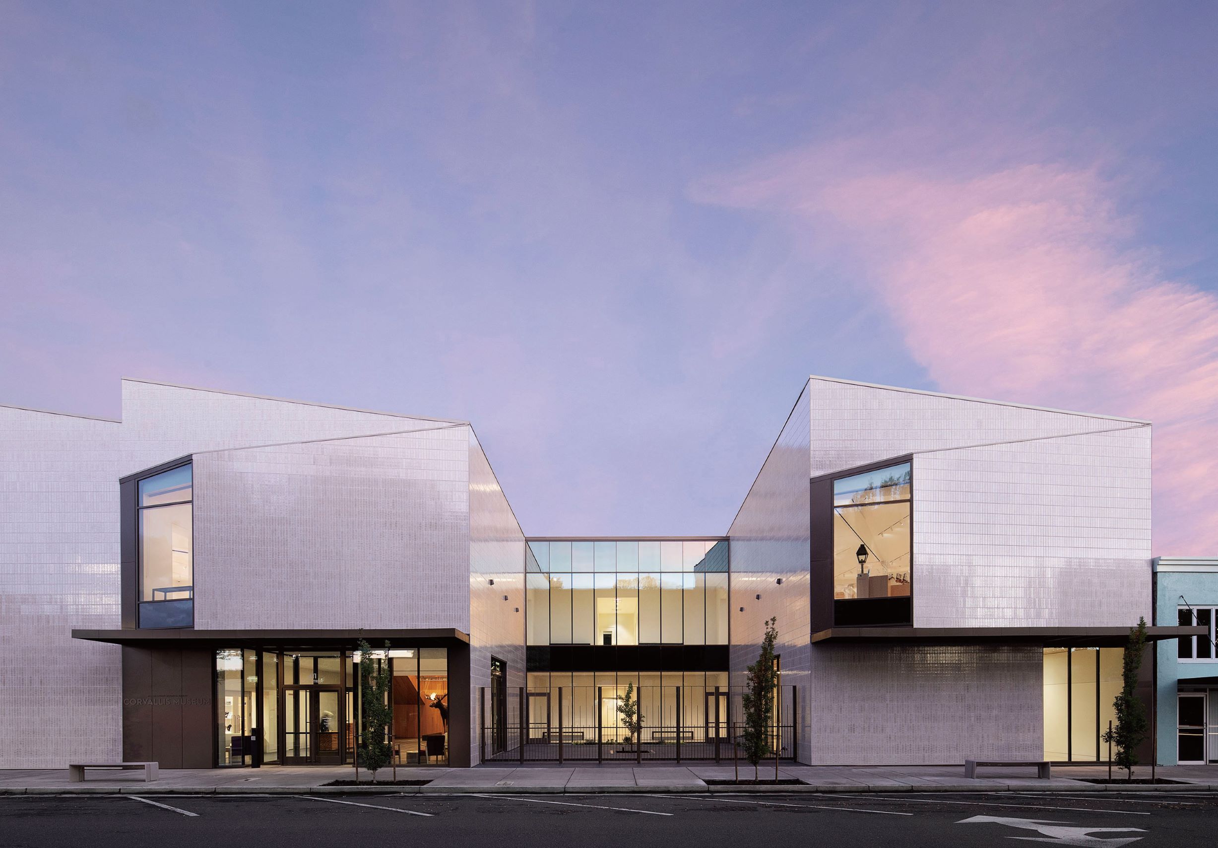 MUSEUM GLOBAL: BENTON COUNTY HISTORICAL SOCIETY'S CORVALLIS MUSEUM 全球新文化据点 - 为历史街区带来新气象