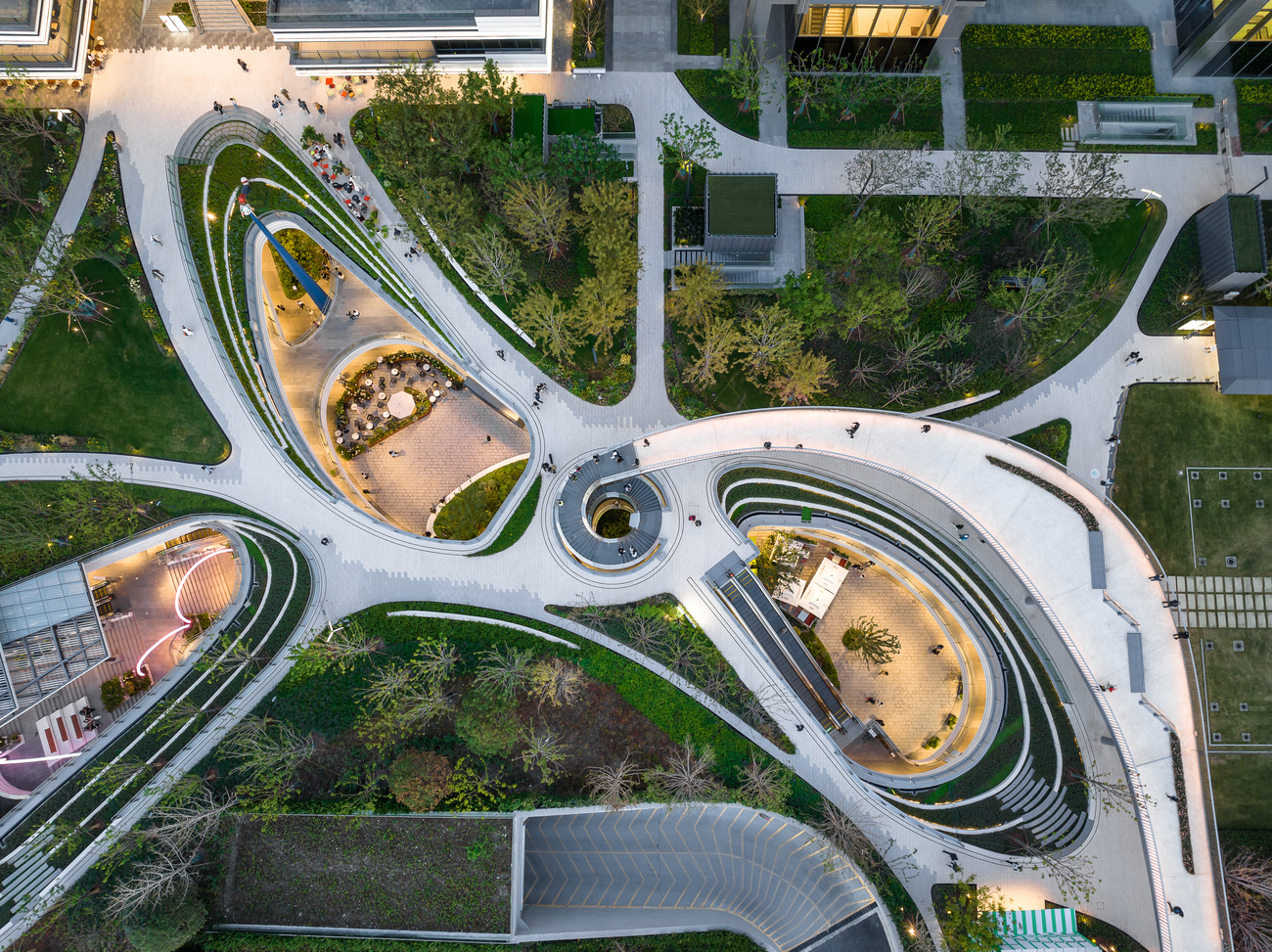 Highlight Shopping Malls: Shanghai Suhe MixC World 全球亮点话题商场 - 充满绿意的城市峡谷