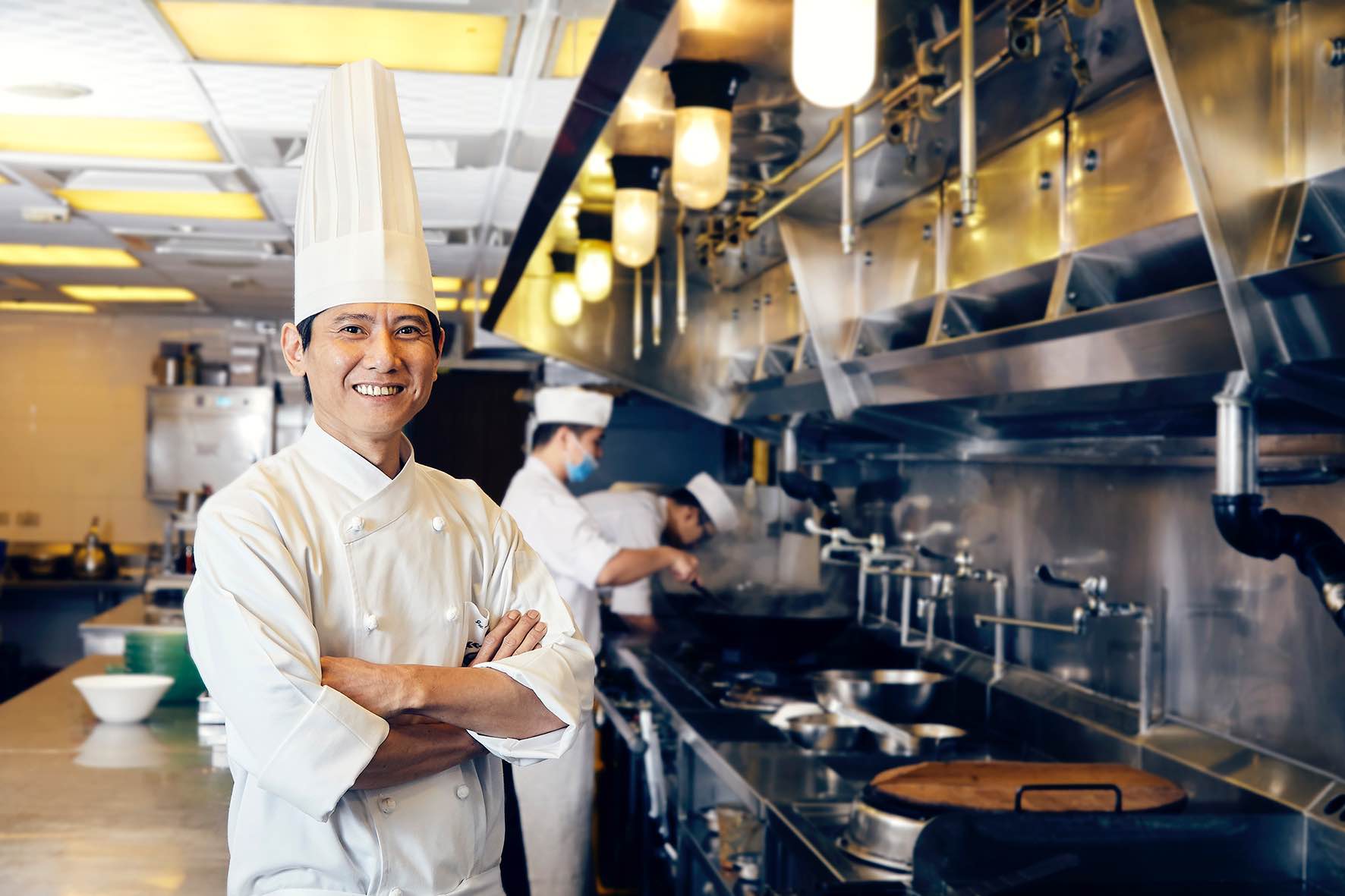 請客樓主廚林菊偉擁有多年廚藝資歷，廚藝精湛。