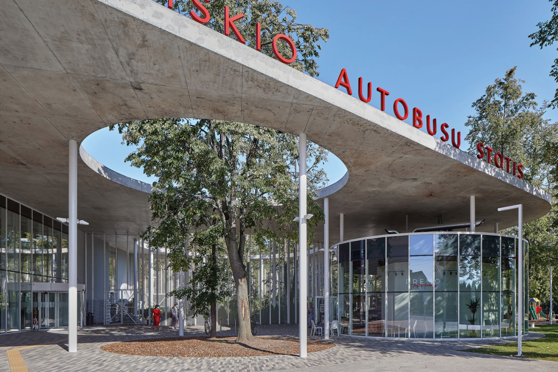 FUTURE TRANSPORTATIONC:  VILKAVIŠKIS BUS STATION 未来转运站 - 巴士站与公园合而为一